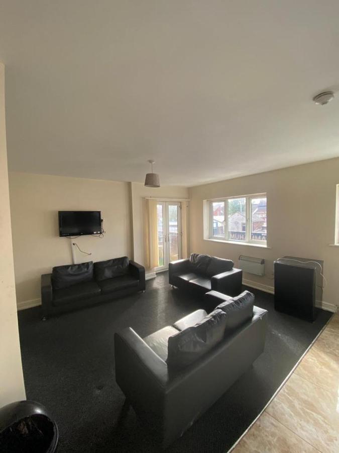 Cosy Living Apartment Camberley Exterior photo