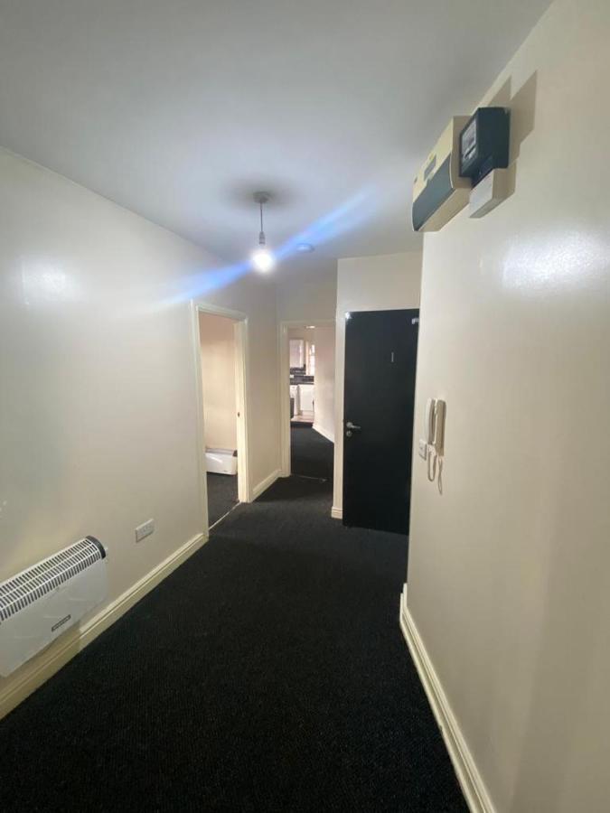 Cosy Living Apartment Camberley Exterior photo